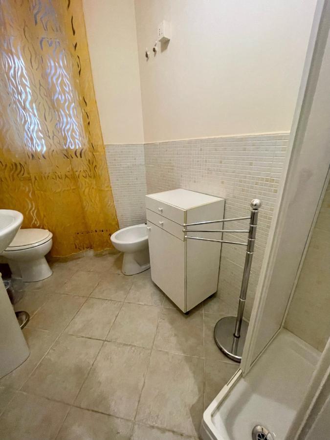 Apartament Dimora Di Maury A Due Passi Dai Trasporti E Da Ballaro Palermo Eksteriør bilde