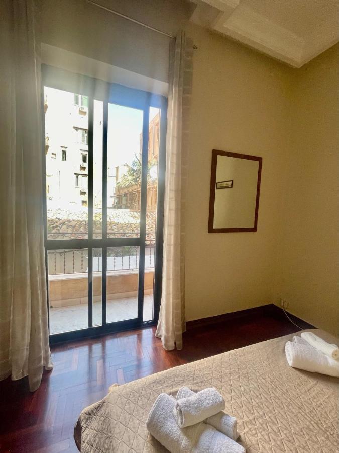 Apartament Dimora Di Maury A Due Passi Dai Trasporti E Da Ballaro Palermo Eksteriør bilde