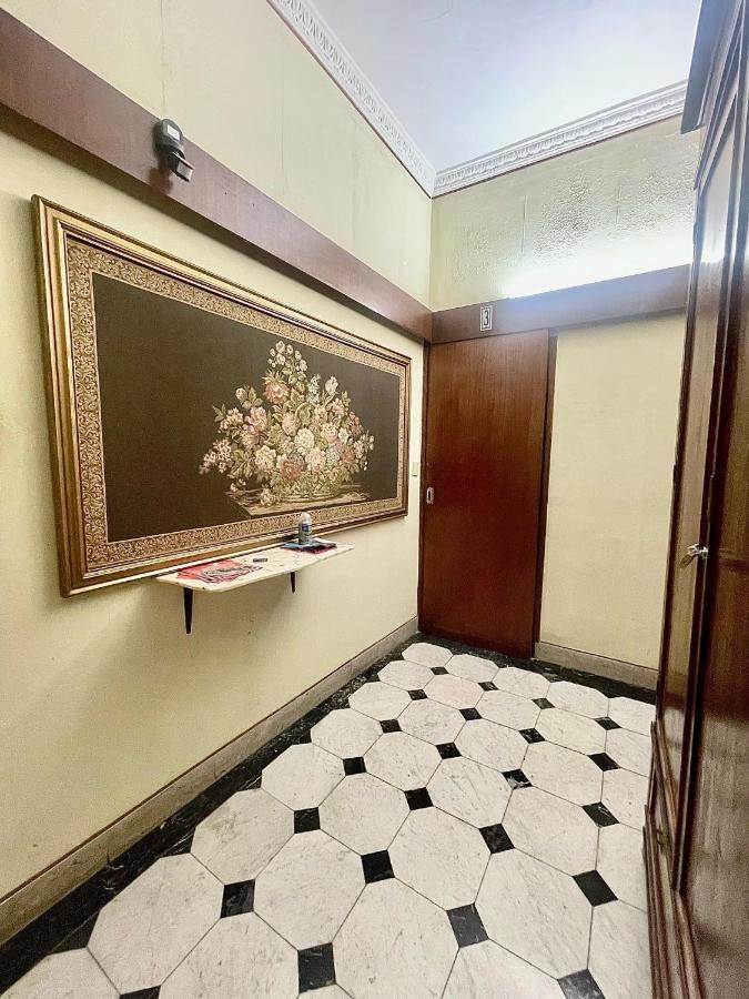 Apartament Dimora Di Maury A Due Passi Dai Trasporti E Da Ballaro Palermo Eksteriør bilde
