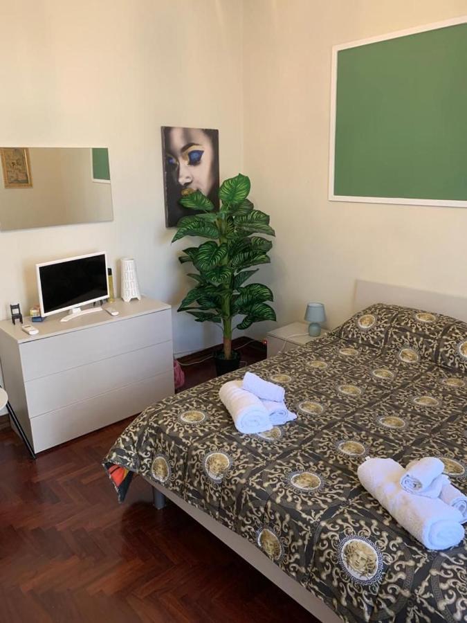 Apartament Dimora Di Maury A Due Passi Dai Trasporti E Da Ballaro Palermo Eksteriør bilde