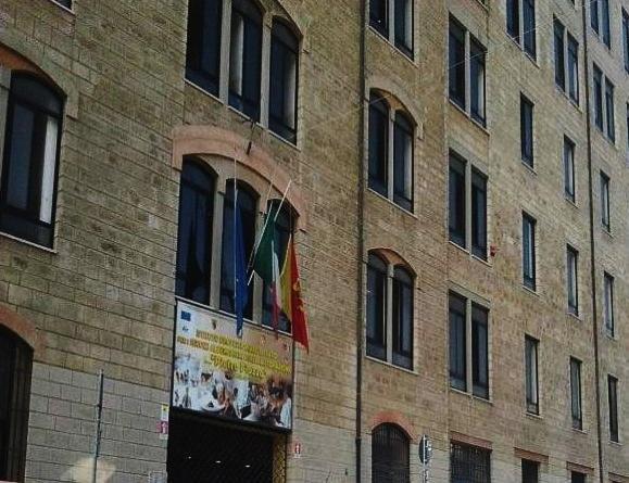 Apartament Dimora Di Maury A Due Passi Dai Trasporti E Da Ballaro Palermo Eksteriør bilde